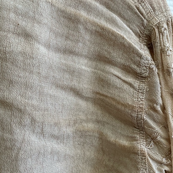 Flutter sleeve lace up blouse - Picture 6 of 7